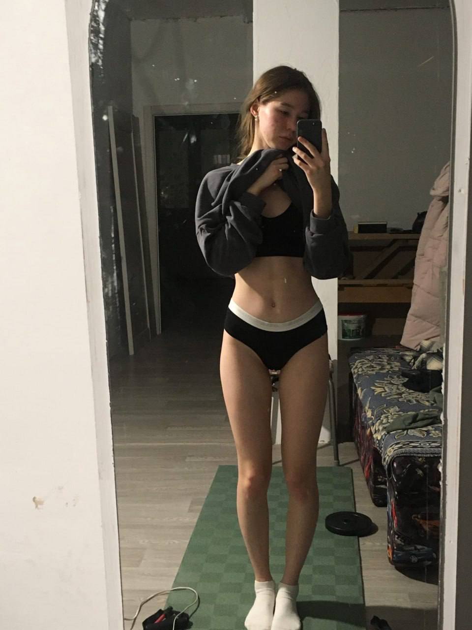 Анюта